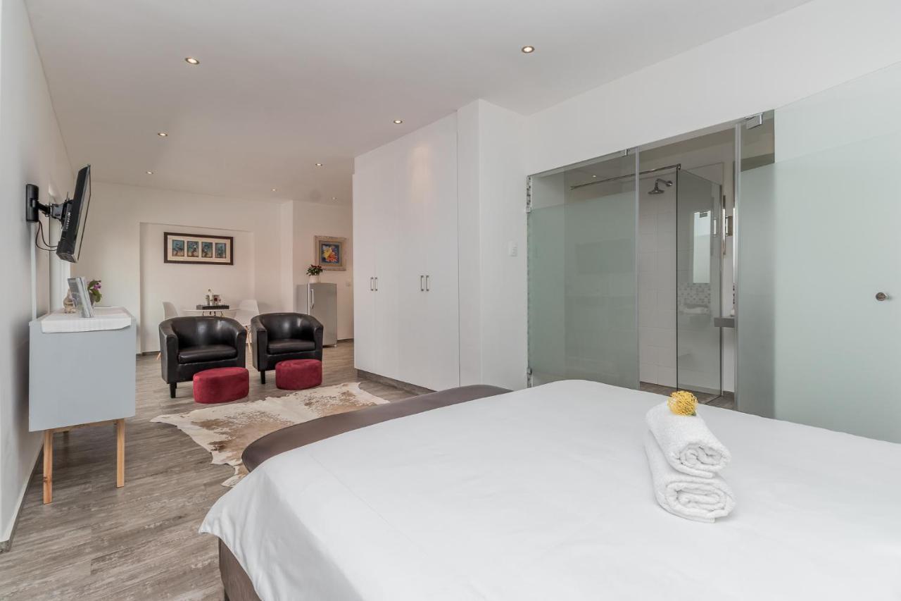 51 On Camps Bay Hotel Кейптаун Екстериор снимка