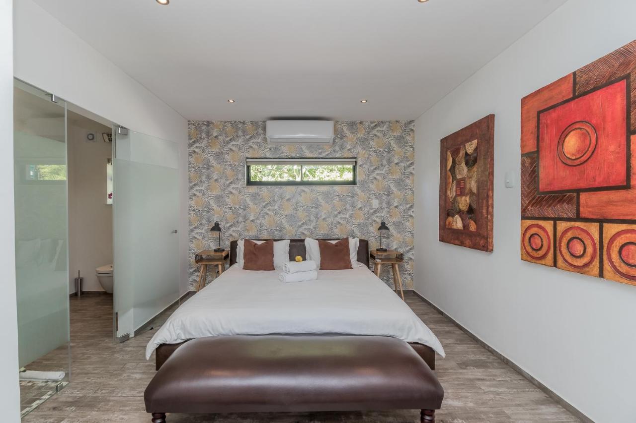 51 On Camps Bay Hotel Кейптаун Екстериор снимка