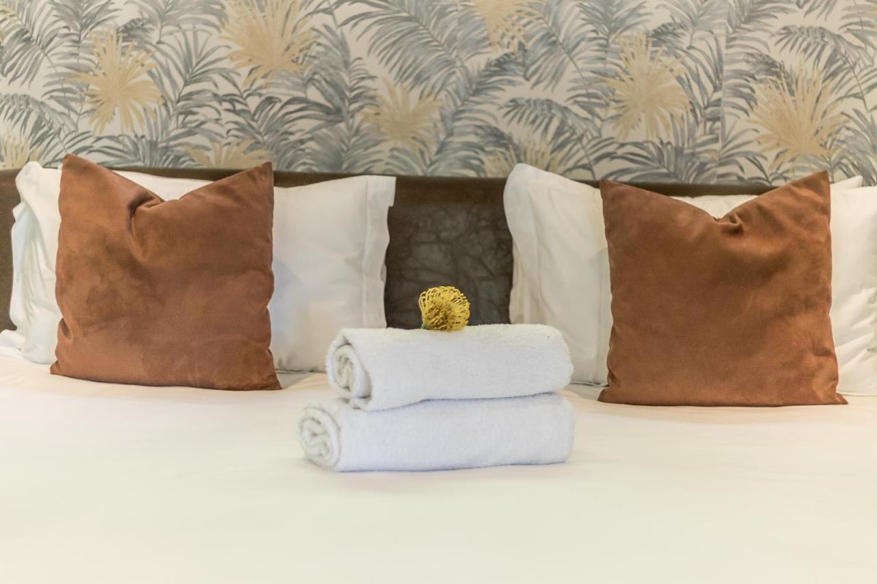 51 On Camps Bay Hotel Кейптаун Екстериор снимка