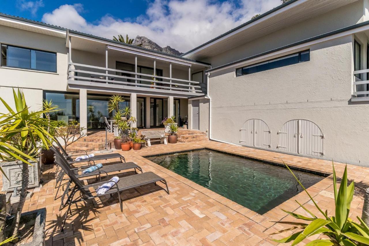 51 On Camps Bay Hotel Кейптаун Екстериор снимка
