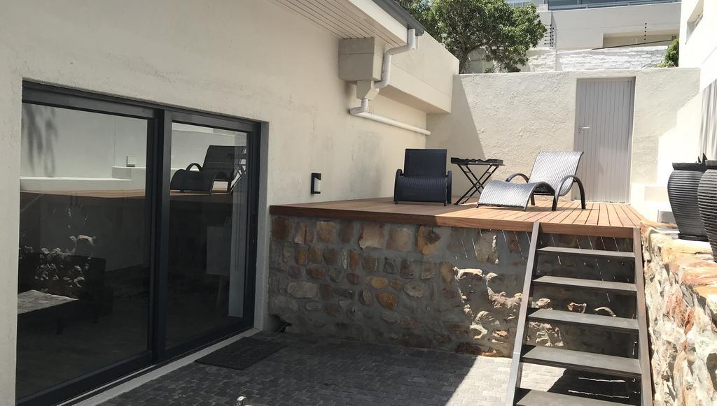 51 On Camps Bay Hotel Кейптаун Екстериор снимка